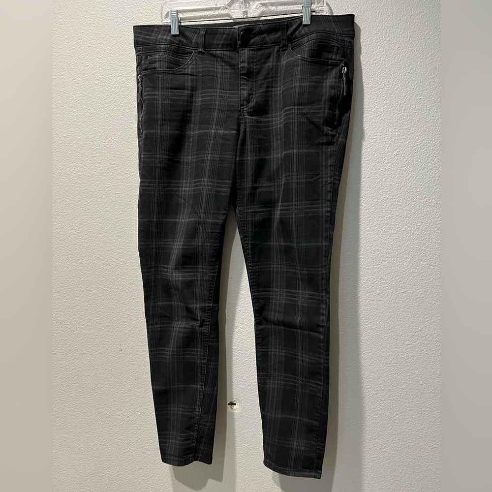Wit & Wisdom Black Plaid Pull-On Leggings